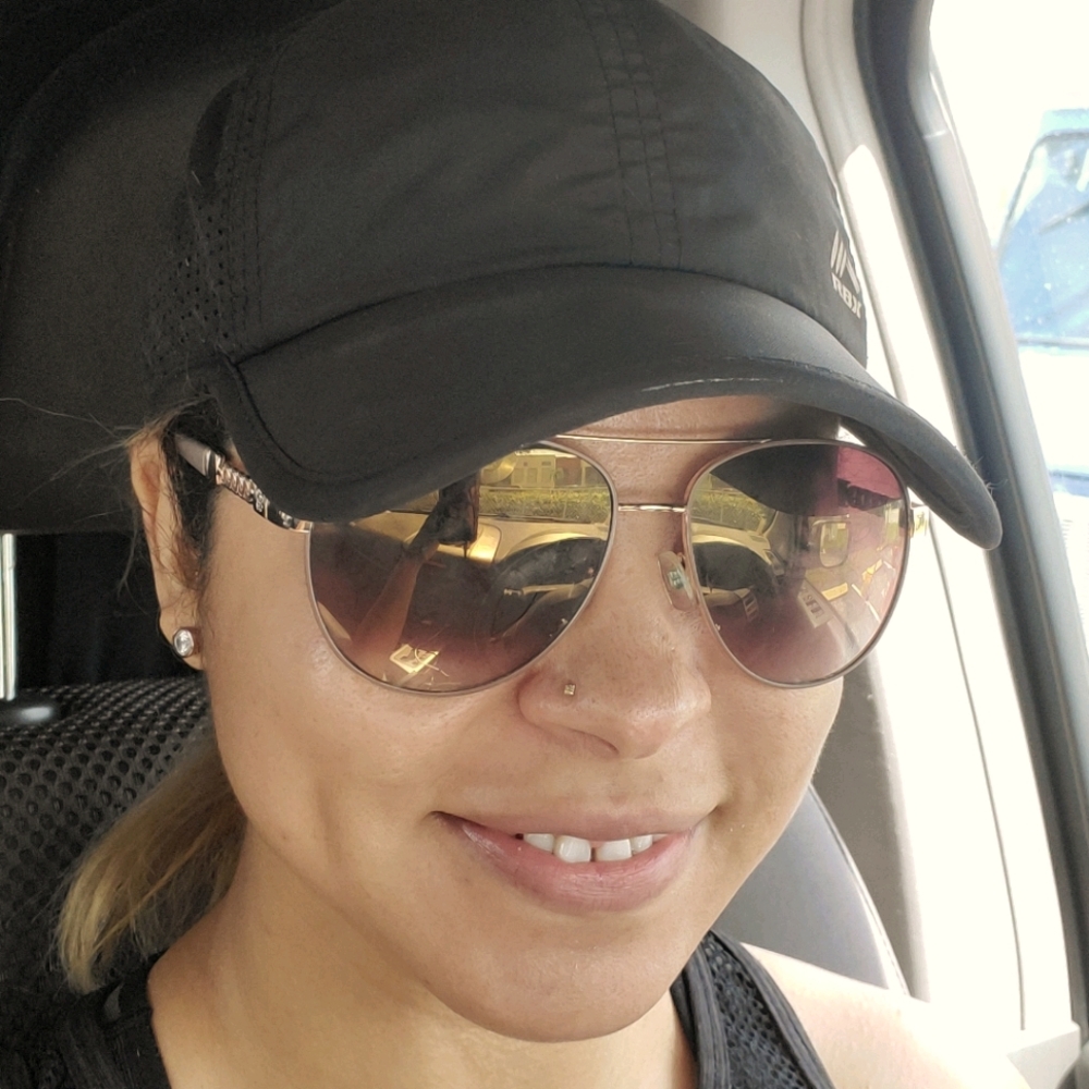 Meet your Posher, Yuni